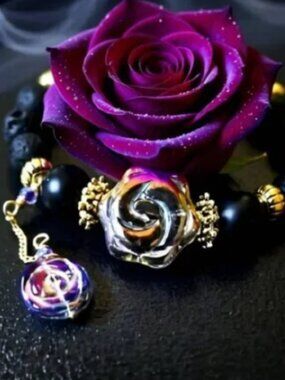Romantic Rose Beads Bracelet • Black Lava Rock • Handmade Sexy Floral Jewelry
